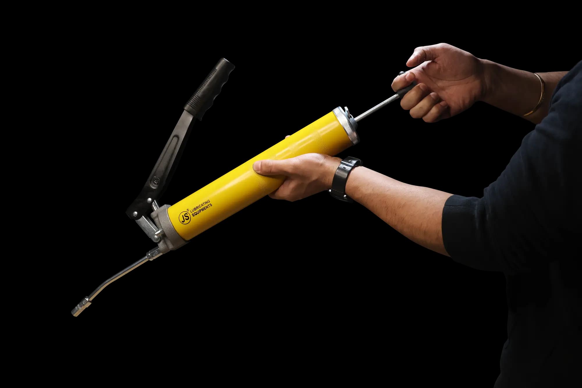 Grease gun for precision lubrication